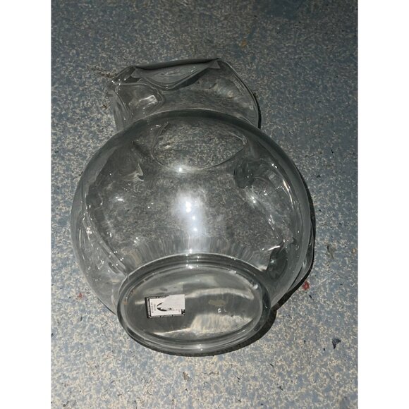 Glass Pitcher with Handle Handmade 10" with Molded Pour Spout - Picture 8 of 12